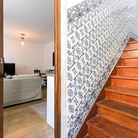 Apartman Wal Apartments- 3 Bedrooms With Parking Space Lisboa