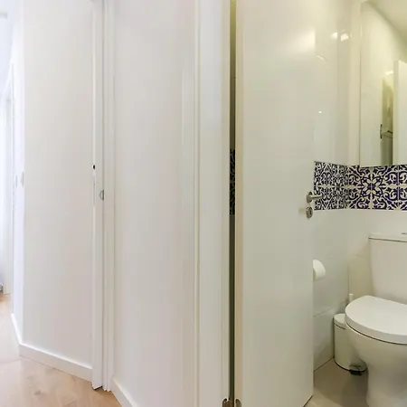 Wal Apartments- 3 Bedrooms With Parking Space Apartament *