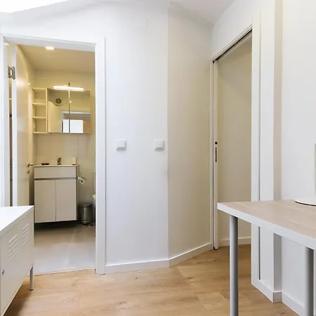 Wal Apartments- 3 Bedrooms With Parking Space Apartament