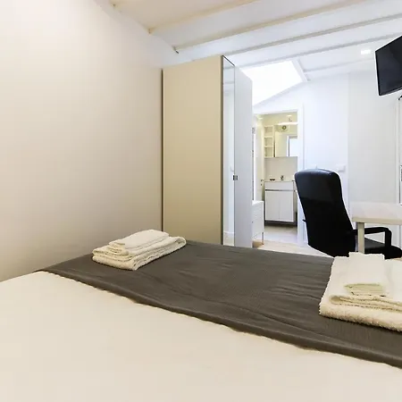 Wal Apartments- 3 Bedrooms With Parking Space Lisboa